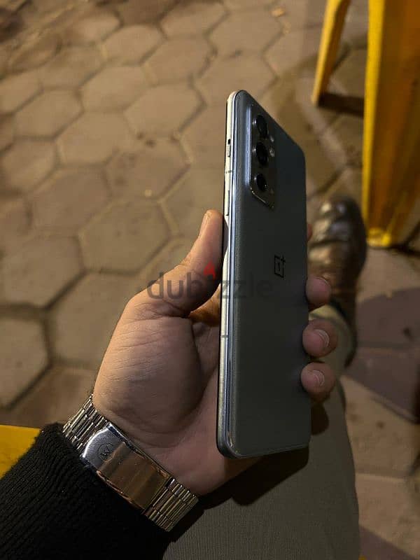 OnePlus 9rt 5G مثل الجديد تماما أعلى نسخة 4