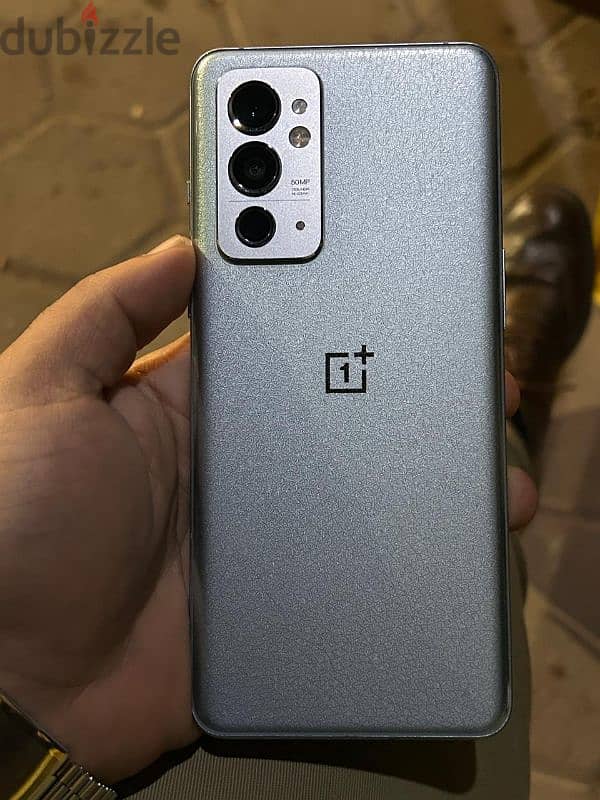 OnePlus 9rt 5G مثل الجديد تماما أعلى نسخة 5