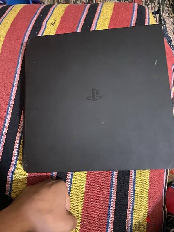 2 جهاز ps 4 8