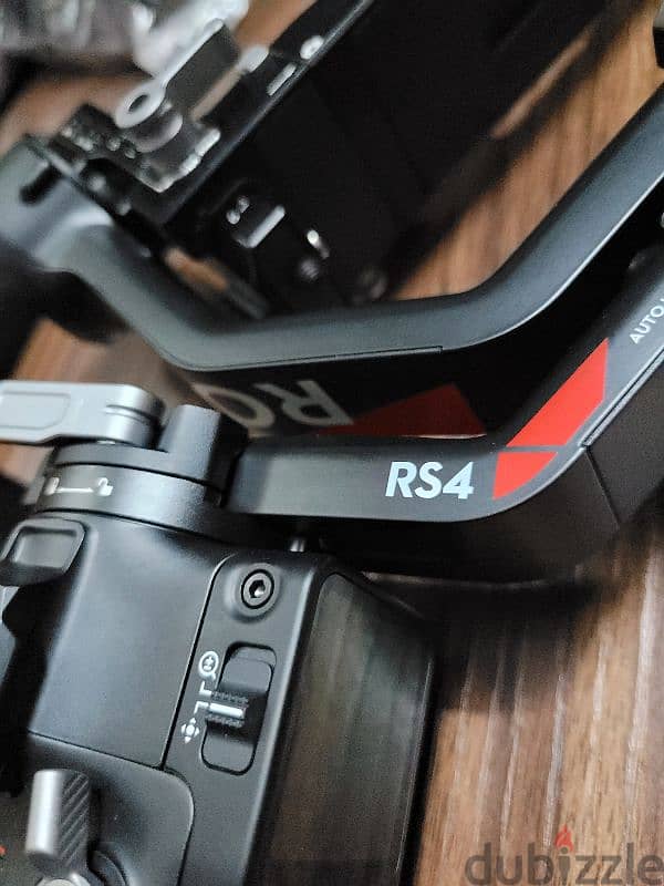 dji ronin rs4 pro 1