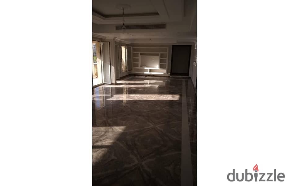 apartment 200m with garden 130m semi furnished for rent mountain view hyde park compound new cairo 0