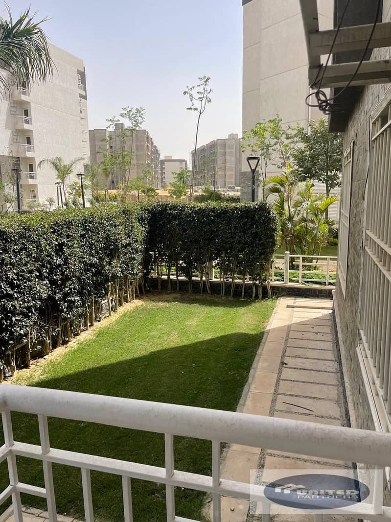 Apartment with garden  for sale in Madinaty - installment 12 years 0