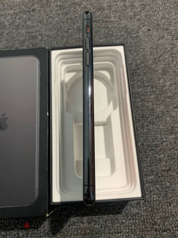 iPhone 11 Pro Max 256G 2