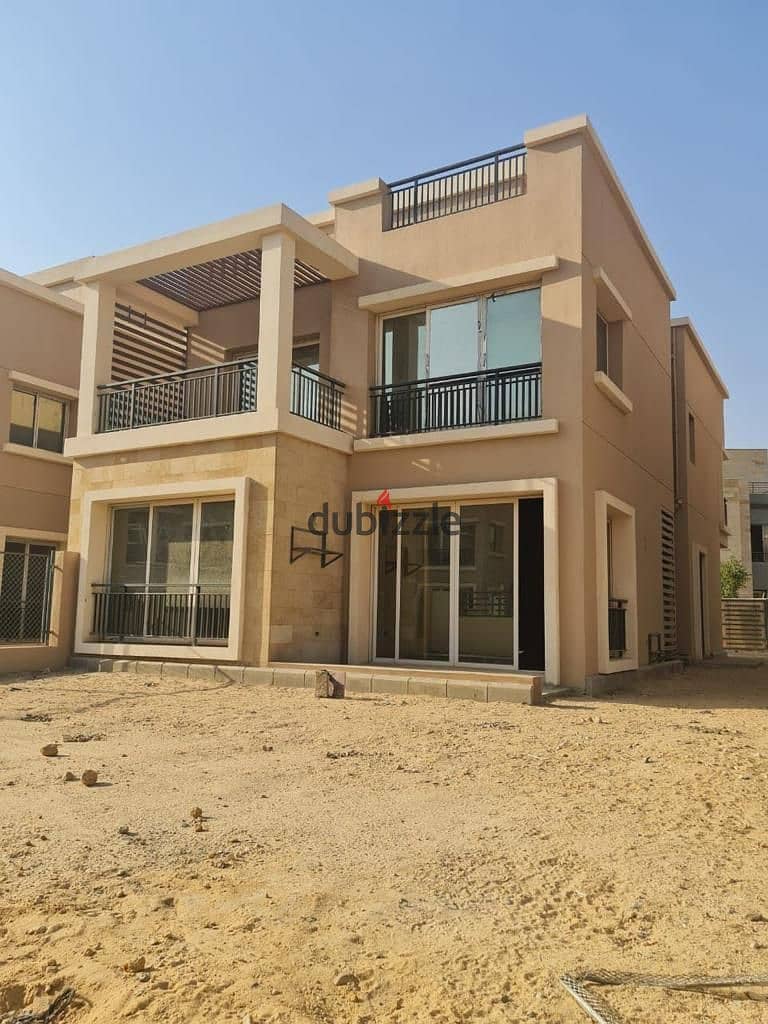 Villa for sale near Mivida Compound, with a 42% discount for cash payment, in Sarai Compound, New Cairo. 0