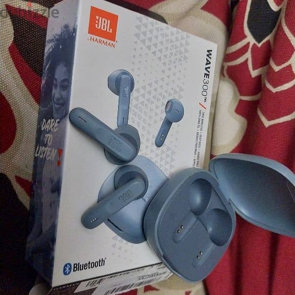 JBL Wave 300 TWS Earbuds - Blue 2