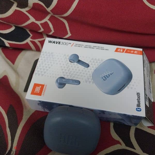 JBL Wave 300 TWS Earbuds - Blue 8