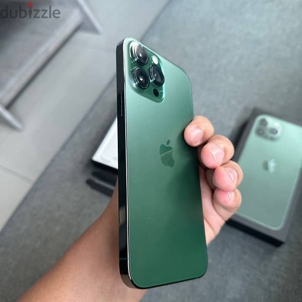 iphone 13 pro max 256 GB وتربروف معاه حاجته كلها 3