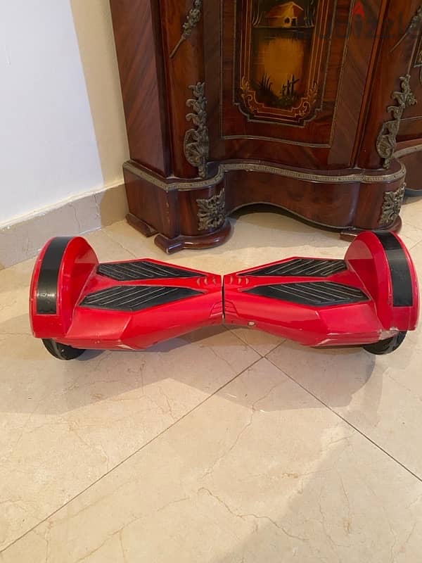 2 HoverBoards 10’ 2