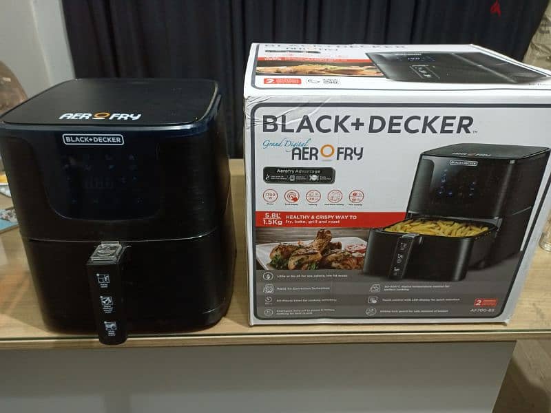 Black & Decker Digital Air Fryer, 5.8L 3