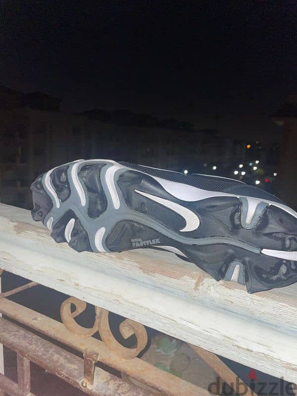 Nike football cleats fast x استعمال ٣ اسابيع 1