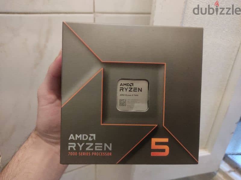 Ryzen 7600 متبرشم بالضمان 3