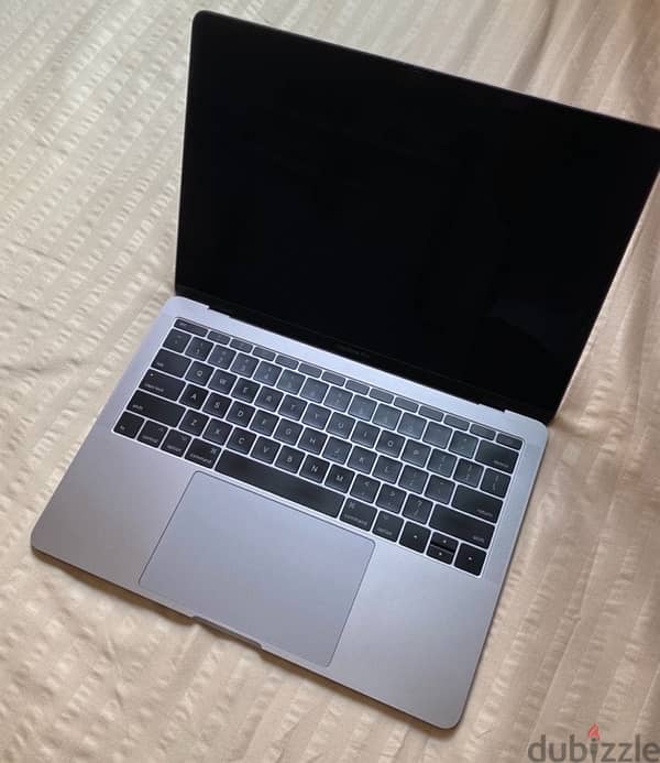 MacBook Pro 2017 - Great Condition 2