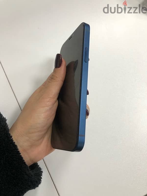 iphone 12 blue 5