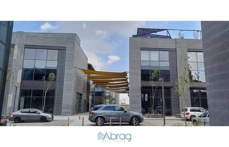 For Sale Administrative Building Immediate Delivery in Sky Walk El Sheikh Zayed installments