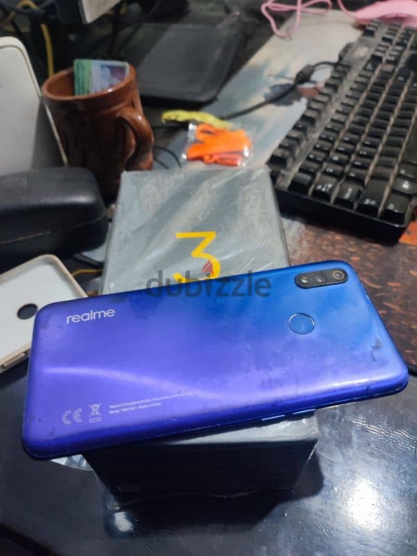 realme 3 pro 1