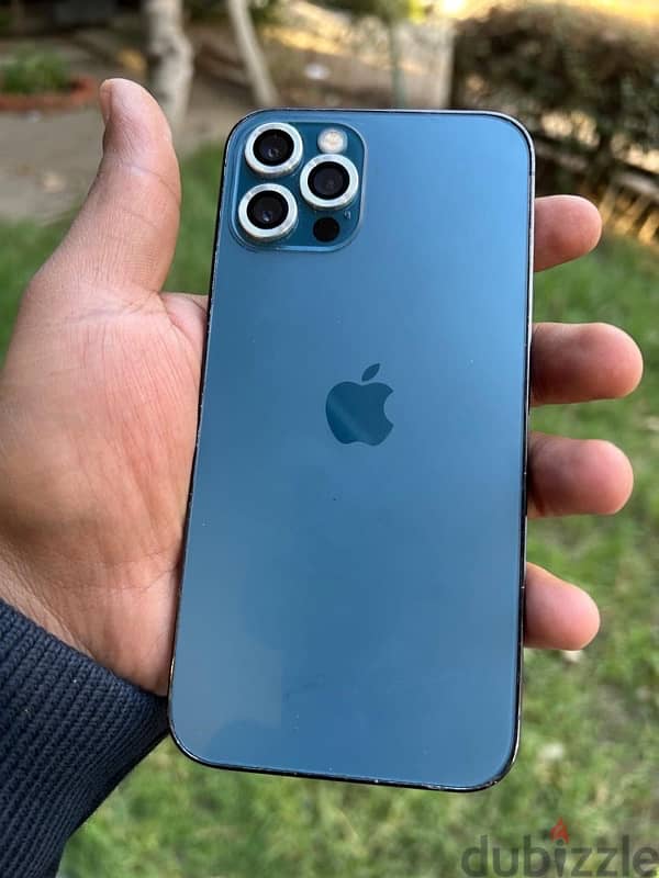 iPhone 12 pro حاله ممتازه بالعلبه 0