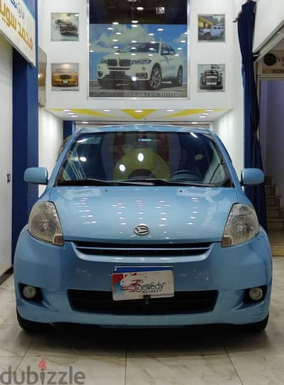 DAIHATSU SIRION 2011