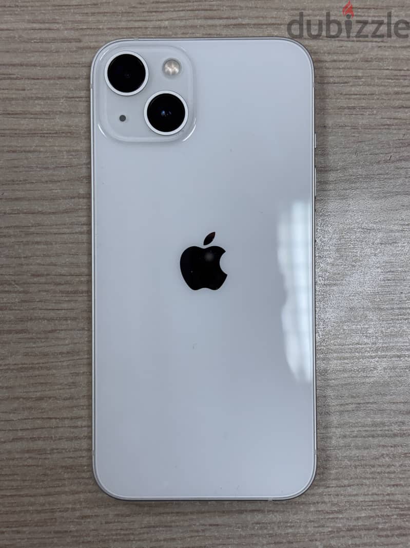 IPhone 13 white 4