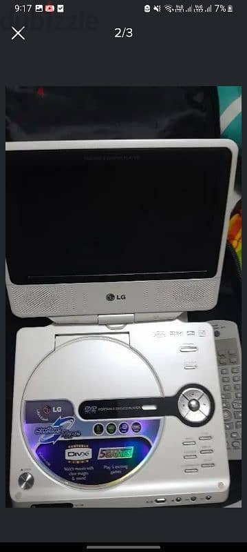 LG portable DVD/CD player 2