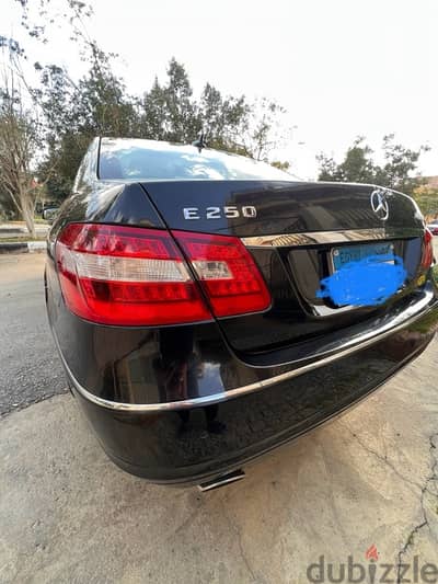 Mercedes-Benz E250 2011