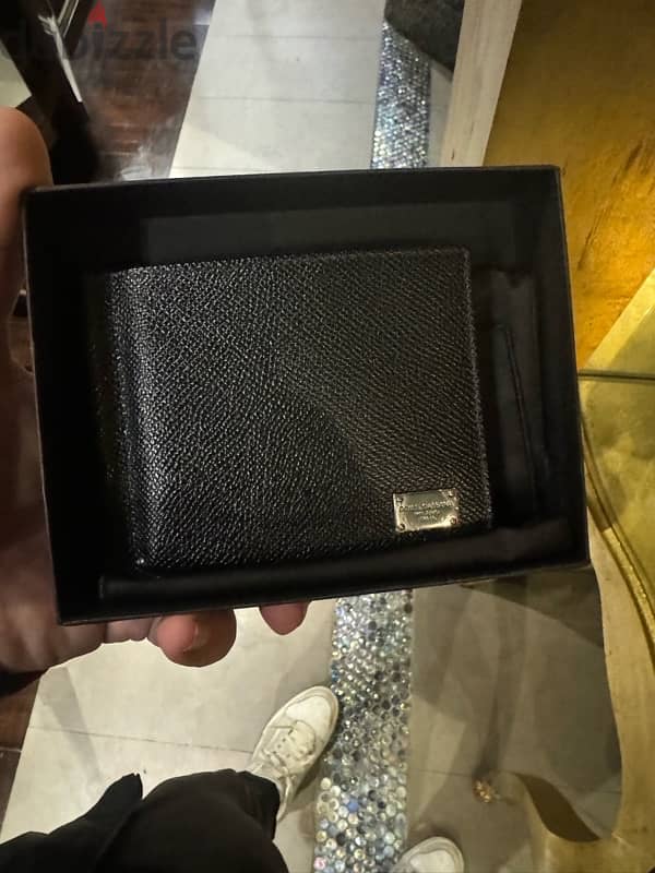 brand new dolce and gabana wallet 2