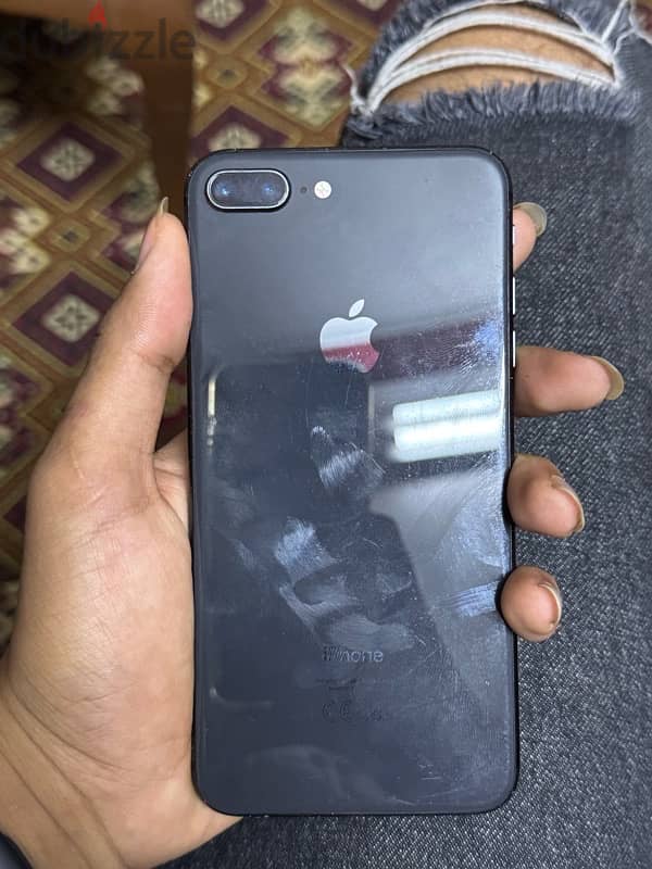 ايفون 8 plus 4