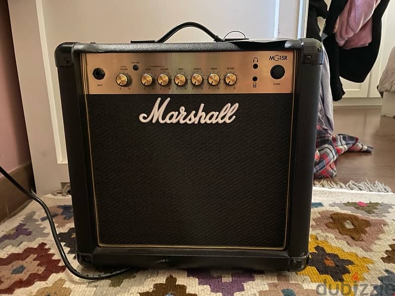 GUITAR AMPLIFIER Marshall MG15GR 0