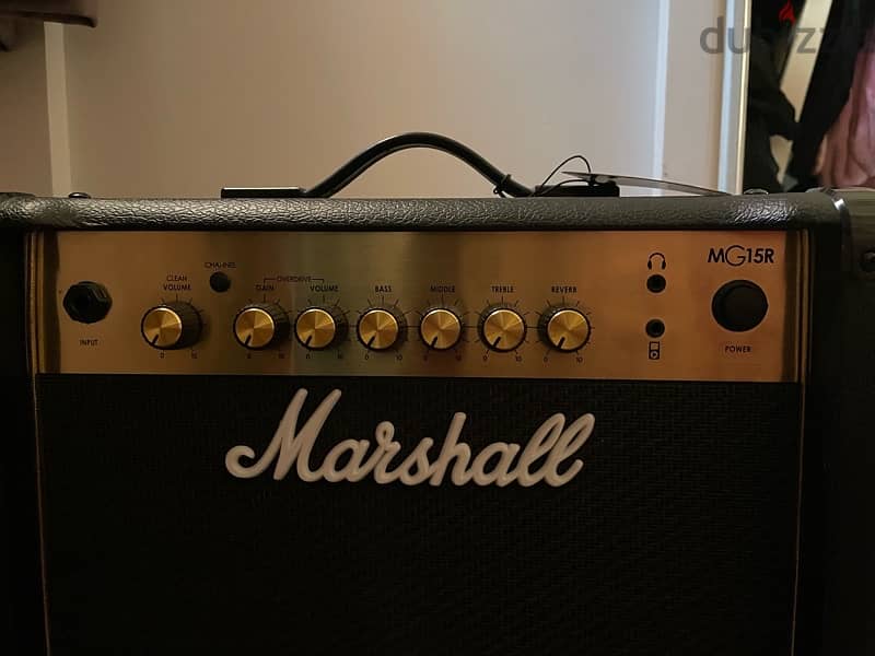 GUITAR AMPLIFIER Marshall MG15GR 1