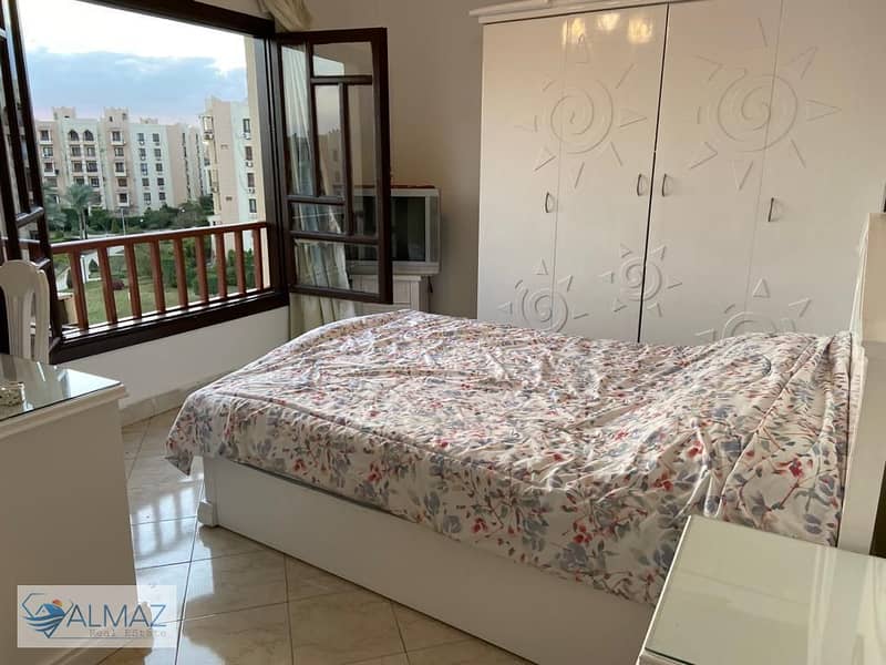 Furnished apartment for rent in Al-Rehab 1, Block 100 0