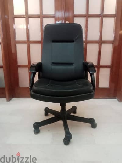 4 Office Chairs