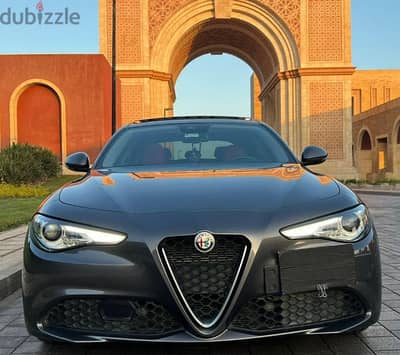 Alfa Romeo Giulia 2021 جوليا اعلي فئه فابريكة بالكامل حاله الزيرو