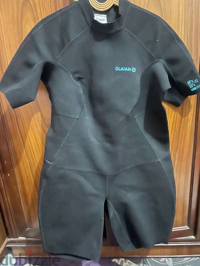 Olaian wetsuit