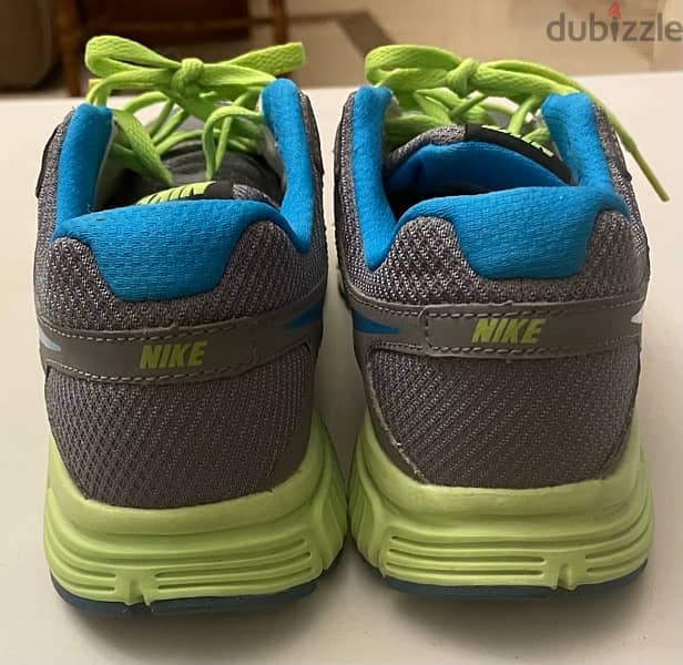 women sport shoes Nike revolution 2 1