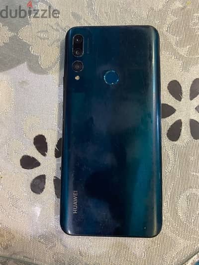 HUAWEI y9