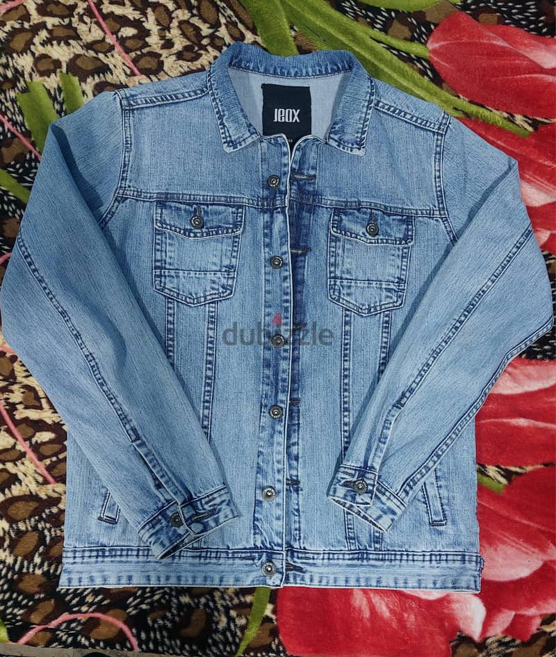 Denim jacket from Jeox size medium جاكيت جينز مقاس ميديام براند جويكس 0