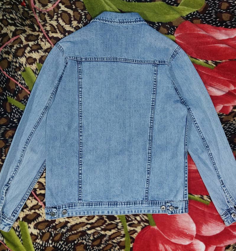 Denim jacket from Jeox size medium جاكيت جينز مقاس ميديام براند جويكس 1