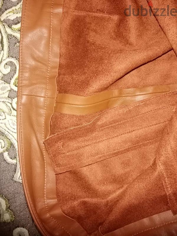 بنطلون حريمى جلد جديد اصلى من ZARA مقاس 30 7