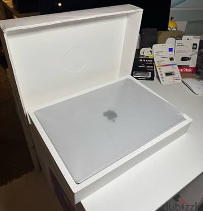 MacBook Pro (16-in M3 Pro , Ram 36GB,SSD 512GB,-  New Open Box)