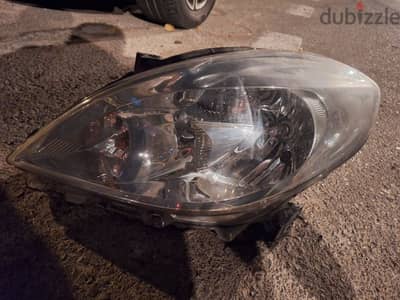 Nissan N17 left front and right rear headlights