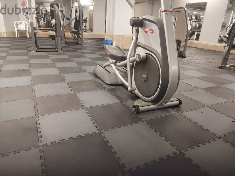 gym tiles - بلاطات بازل جيم 0