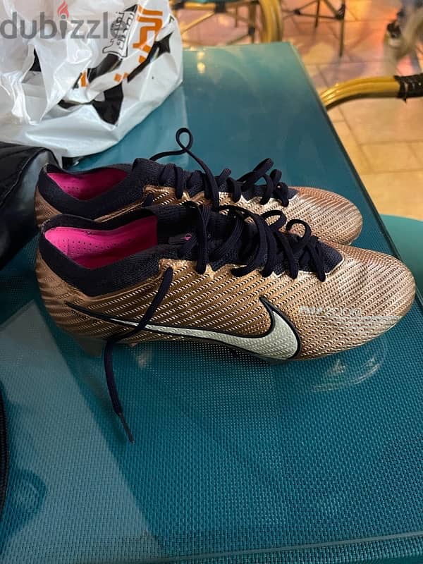 Nike football shoes 0