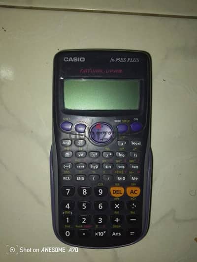 آله حاسبه casio fx-95ES plus