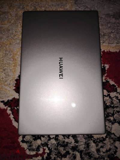 Huawei mate book D15