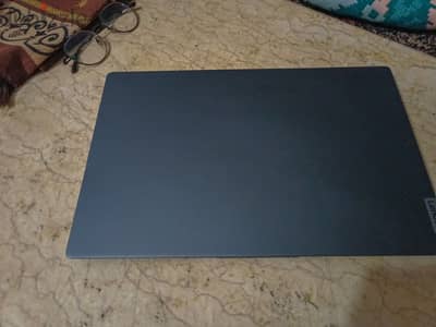 Lenovo ideapad 5