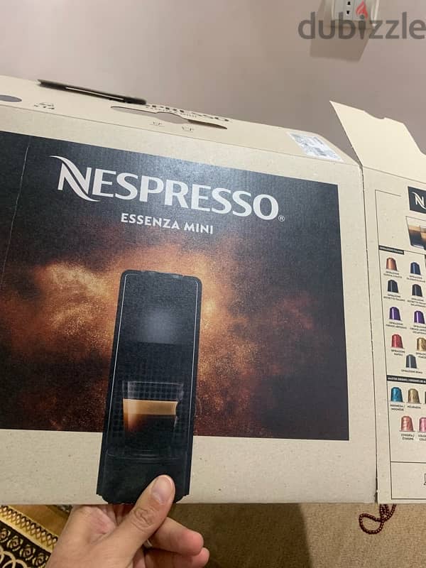 Nespresso coffee machine - Essenza mini ماكينه سبريسو (نيسبريسو) 11