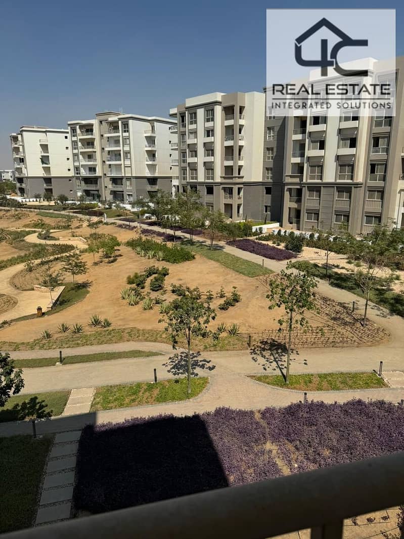 Duplex 211m With Garden 61m For Sale At The Lowest Price In Market With 3 Bedrooms Installments In Hyde Park Fifth Settlement 0