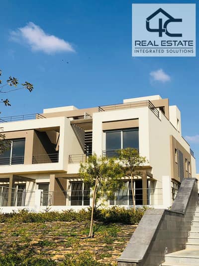 Stand alone villa in Palm Hills PK2 for sale, 533 sqm, READY TO MOVE , 4 rooms, less than the market price