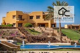 for sale villa 405m mountain view ain sokhna view direct swimming pool ready to move fully finsihed Sea view all bedrooms 0