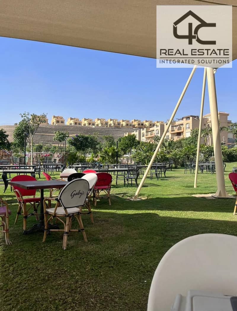 Apartment 175m for sale, ready to move at the lowest price in Market View on the lake in Stone Residence Fifth Settlement 0