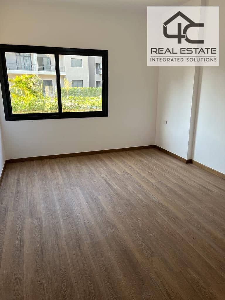 Very prime location In moon residence apartment 3 bedrooms Fully finished with ac/s View landscape for sale in Fifth Square 0